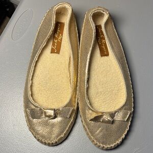 Jack Rogers Metallic Gold Ballet Sherpa Slippers Flats Bow Sherpa Lining 10